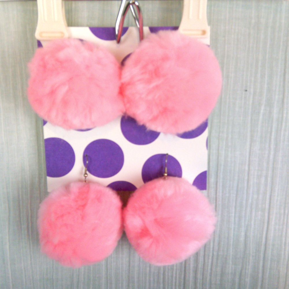 🍩 Handmade PomPom Earring and shoe clips bundle
